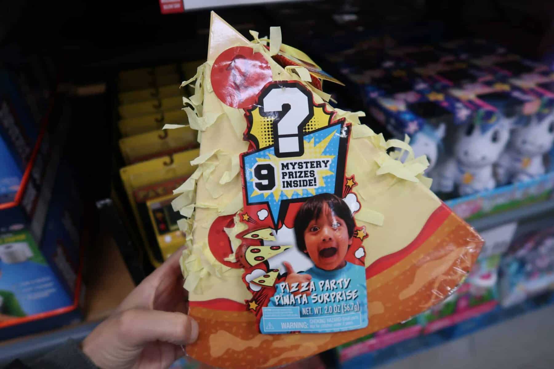 ryan's world pizza party