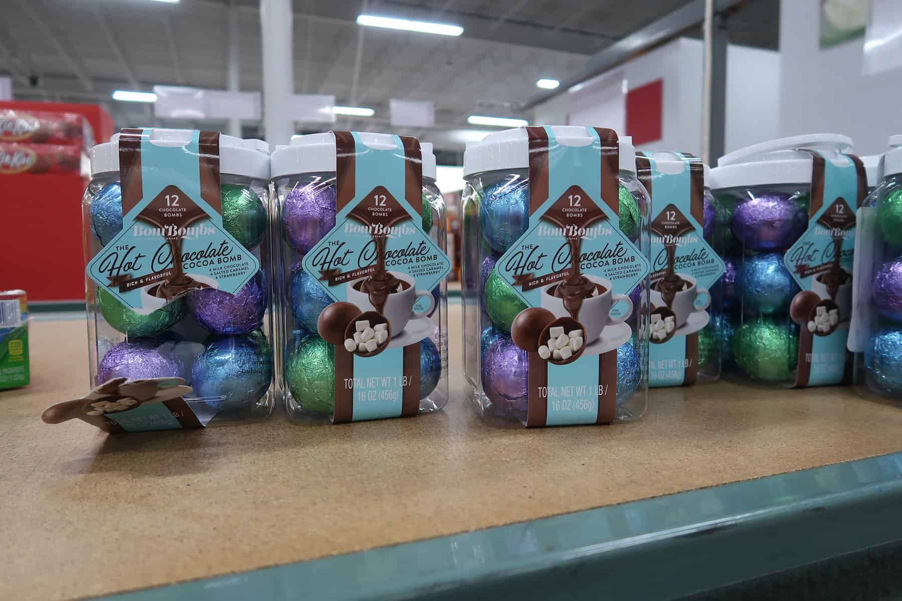 hot cocoa bombs