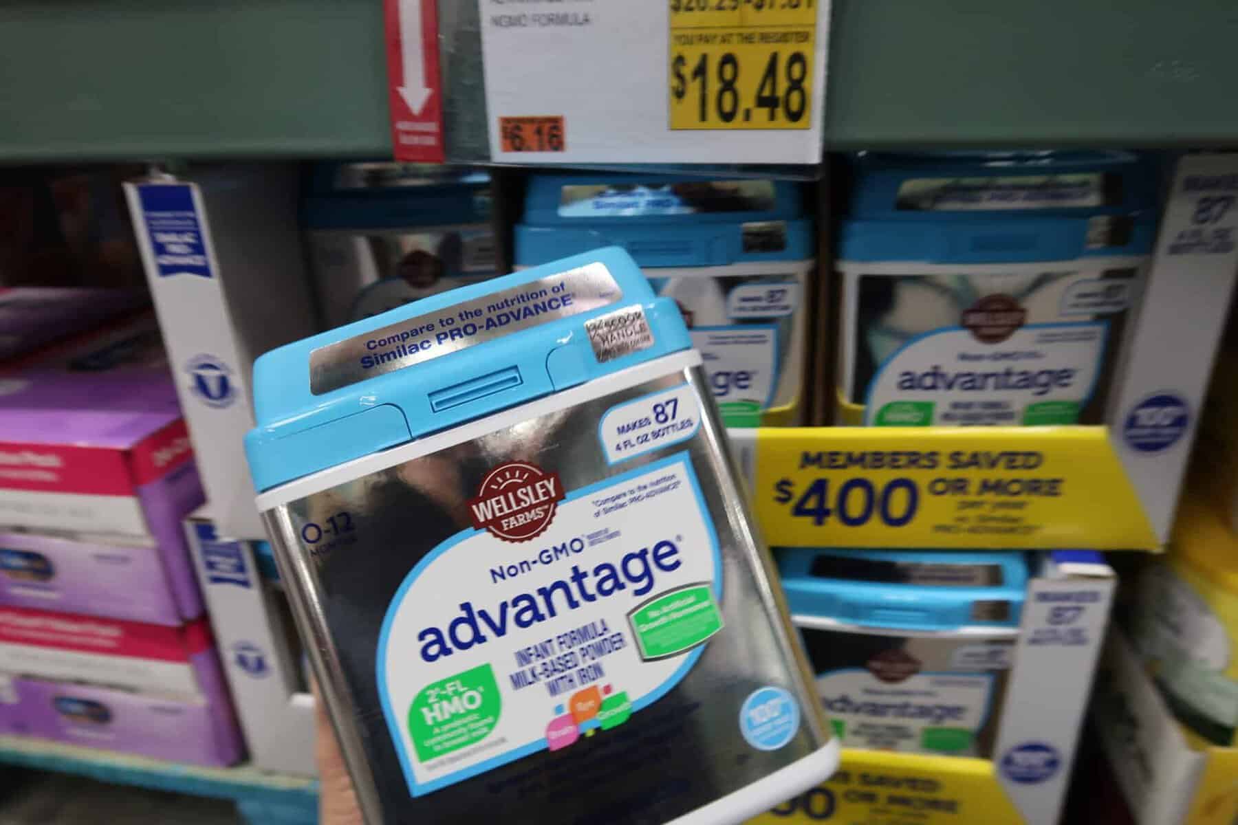 Wellsley Farms Non-GMO Advantage Infant Formula Milk- Based Powder with Iron, 3 lbs.