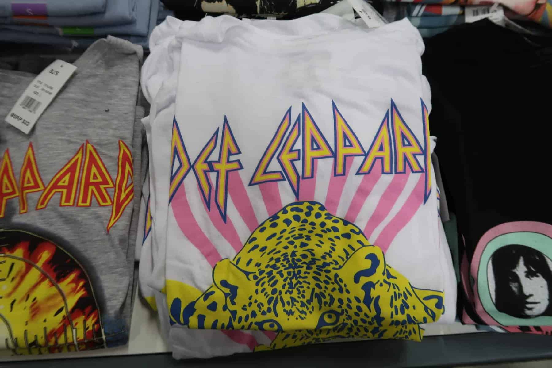 ladies band tees