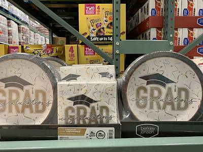 berkley jensen gradutation party pack